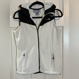 Free Country Women's White and Black Faux Fur Fleece Vest. Size Small. Beautiful